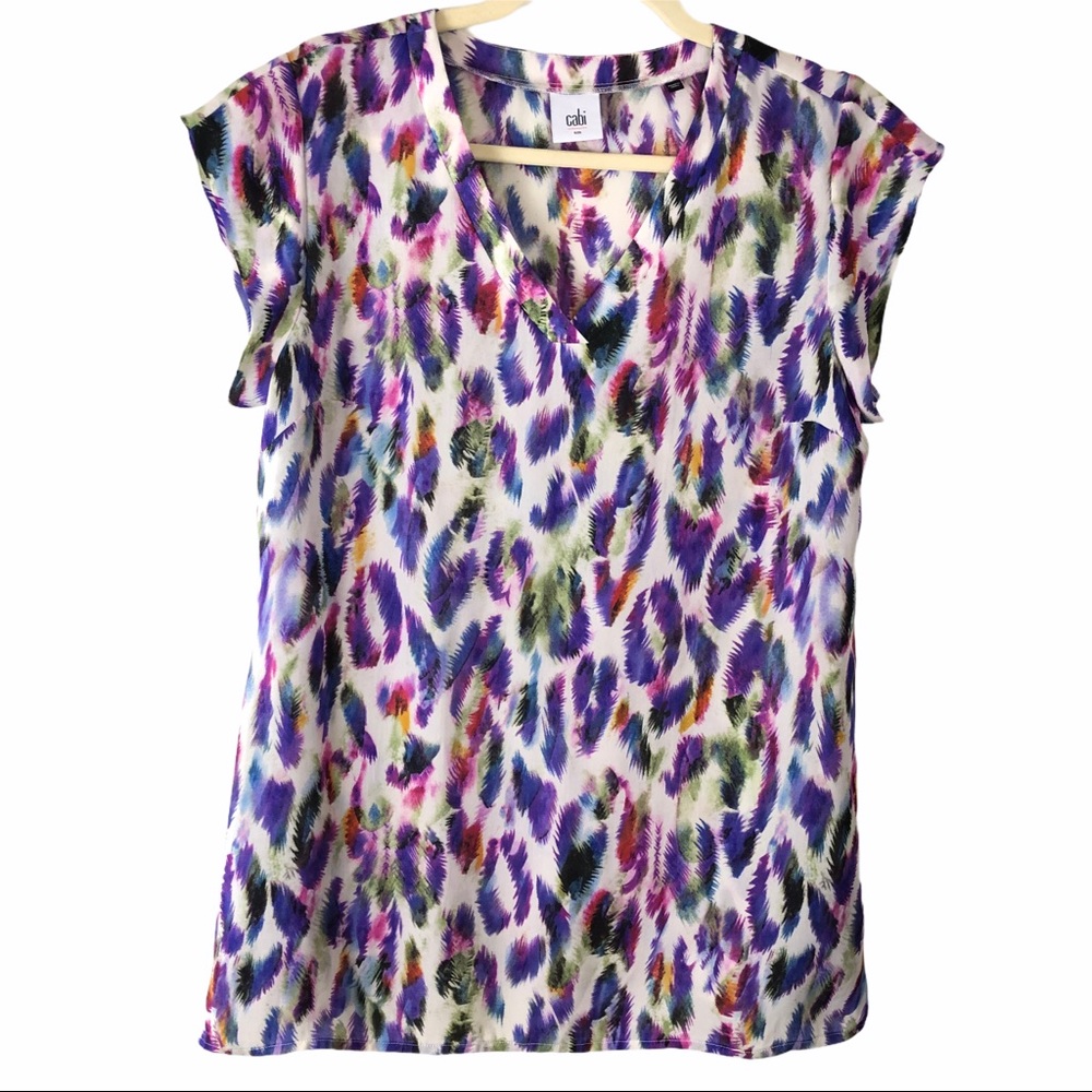 Cabi V Neck Multicolored Plume Feather Print Top.